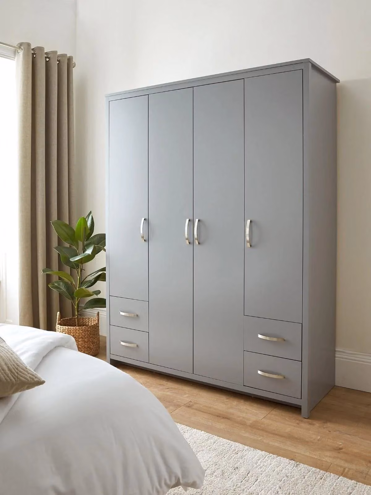 Ely Modern Grey 4 Door 4 Drawer Wardrobe with Internal Shelves and Hanging Rod, H 180 cm x W 138.6 cm x D 51.8 cm