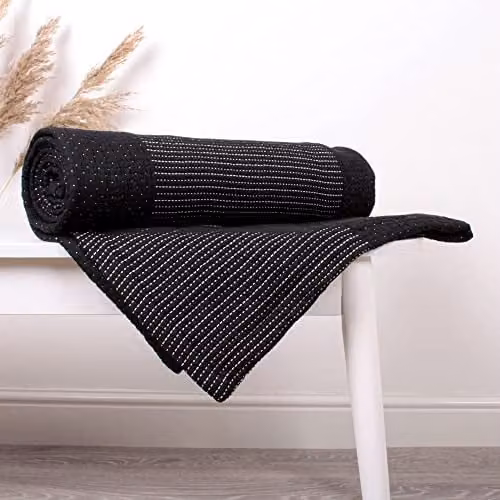 Appletree Black Organic Cotton Bedspread – 1