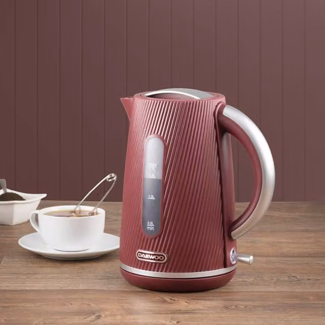Daewoo Cascade 3000W Fast Boil Electric Kettle in Matt Dark Red