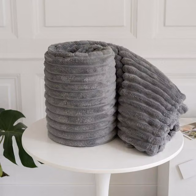 Kampala Hill Grey Hygge Throw, W: 150 cm, L: 200 cm
