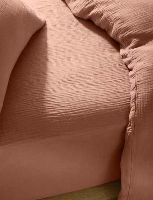 M&S Pure Cotton Muslin Deep Fitted Sheet in Terracotta Orange, W/D/H: 140 x 200 x 30 cm