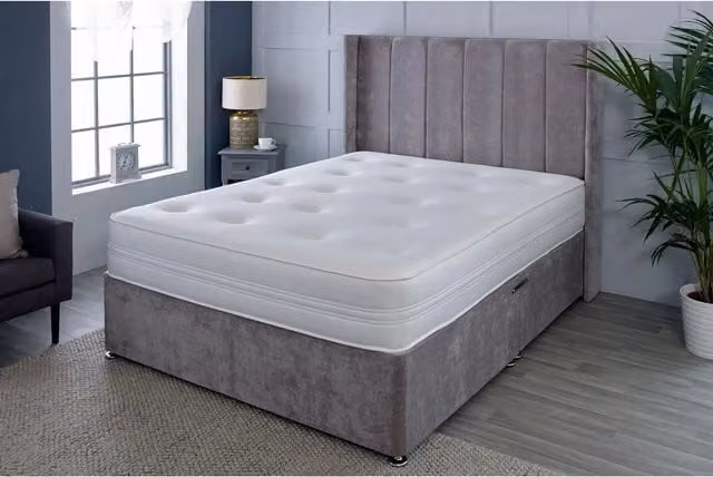 eXtreme Comfort Ltd Small Single Hybrid Mattress with Memory Foam and Temperature Regulation in White and Grey – 1