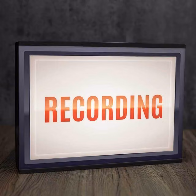 Echo Three LED Retro Light Box Room Sign XL Recording A4 in Black