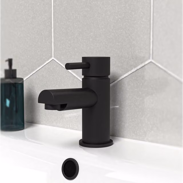 Nes Home Matt Black Single Lever Basin Mixer Tap – 1