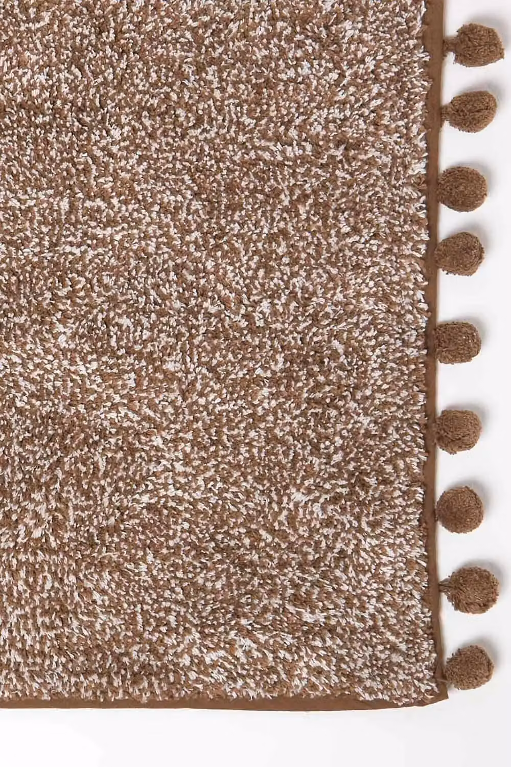 Homescapes Brown Cotton Tufted Bath Mat with Pom Pom Edges, W/D: 50 x 80 cm – 2