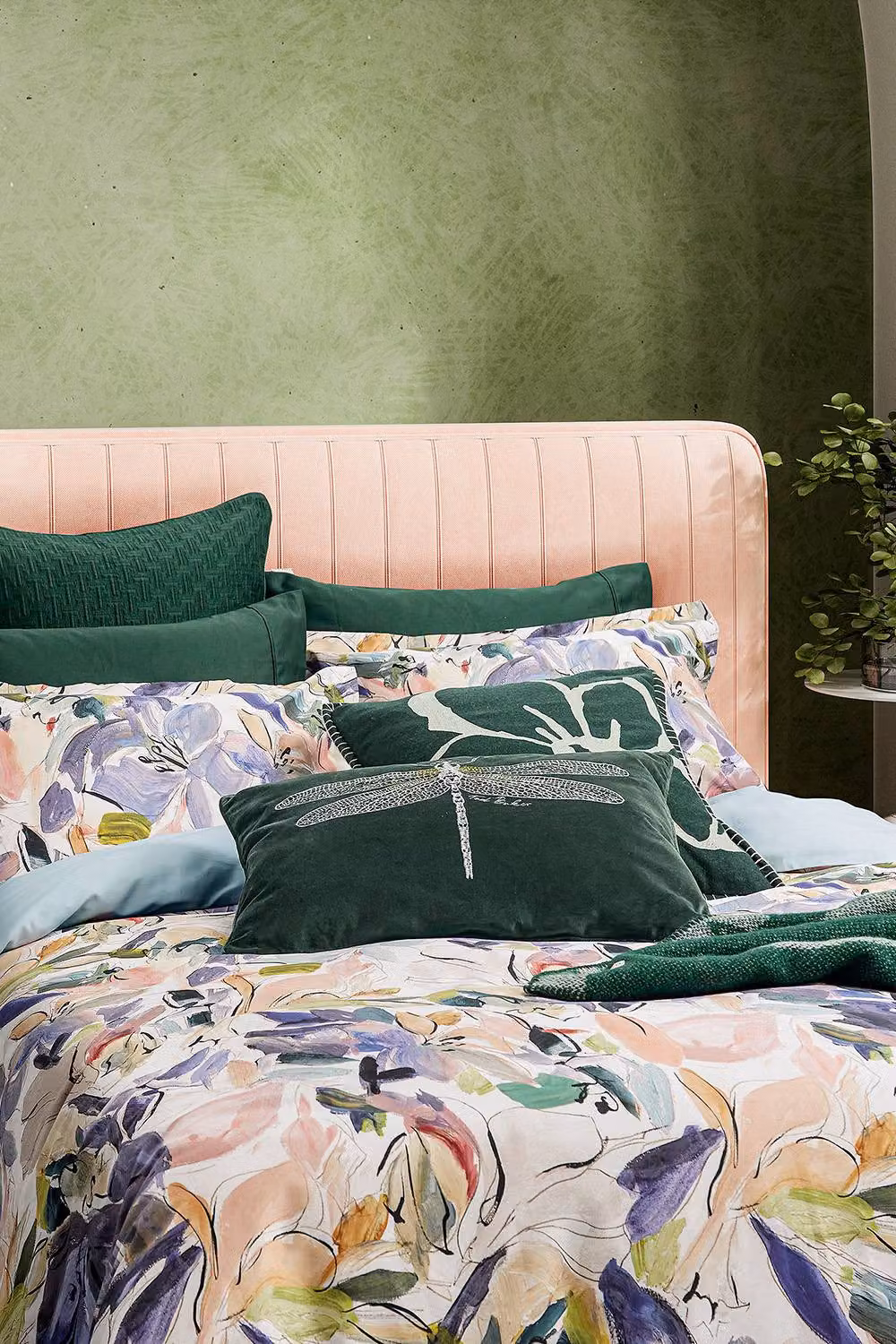 Ted Baker Magnolia Art Print Cotton Mako Satin Duvet Cover and Pillowcase Set, Multicolour, W: 140 cm, L: 200 cm – 2