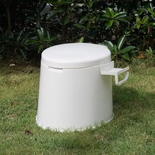 Gr8 Garden Portable Camping Toilet with Soft Close Lid and Removable Waste Bucket, 5L Capacity, White or Black – 3