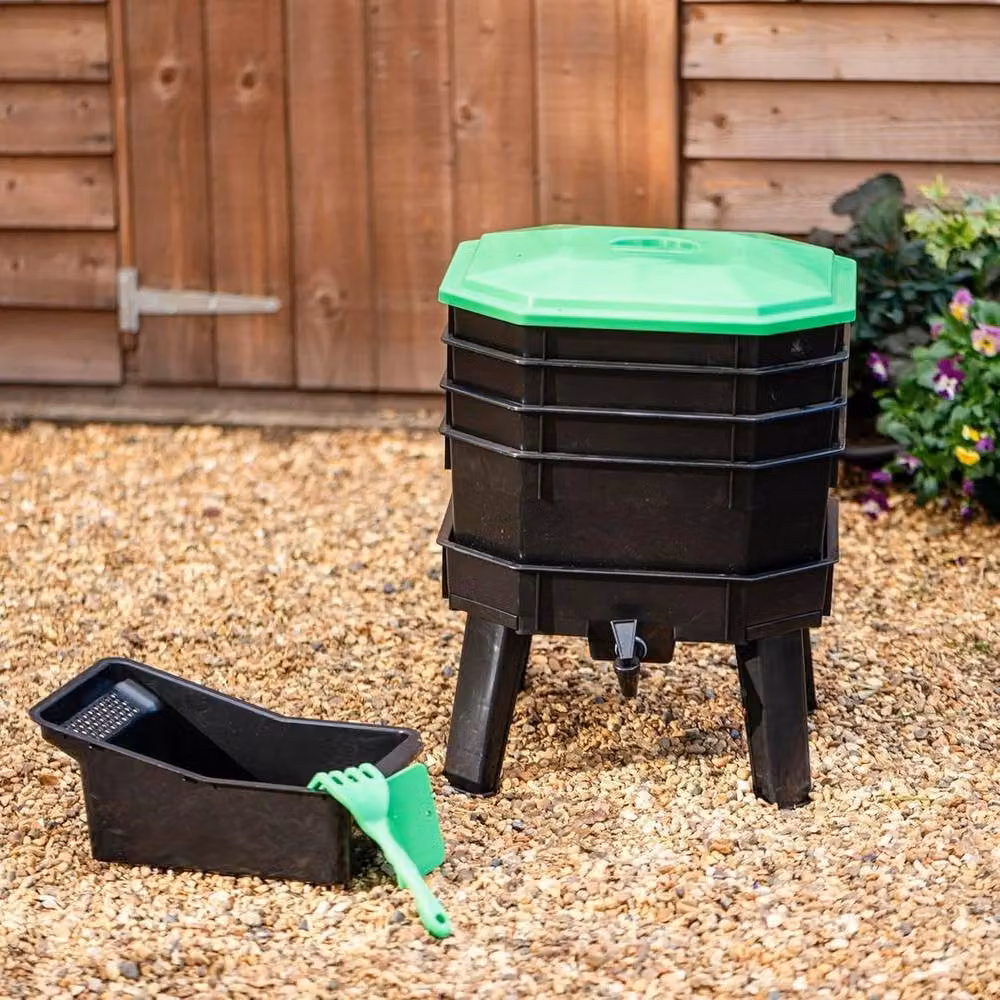 FLAVORA 4 Tier Wormery Compost Bin in Black – 2