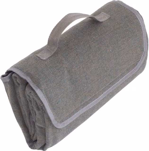 Red Hamper Grey Tweed Picnic Blanket with Waterproof Underside and Carry Bag – 1
