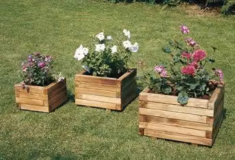 Siena Garden Baroque Small Planter in Natural Brown, W/D/H: 30 x 30 x 27 cm – 2