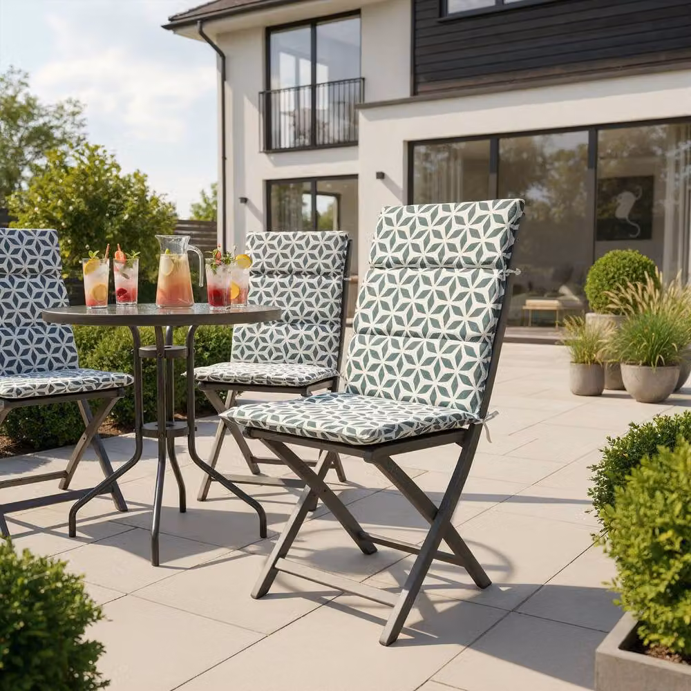 Gardenwize Pack of 2 Full Length Outdoor Rectangular Seat Cushions in Grey with Diamond Geo Pattern – 2