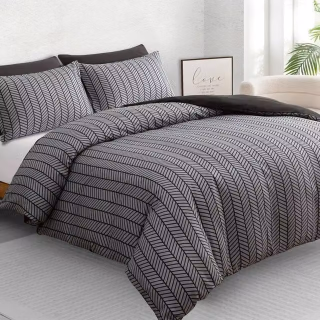 Grace Reversible Brushed Microfibre Duvet Cover and Pillowcase Set in Black, Single, W/H: 90 x 200 cm