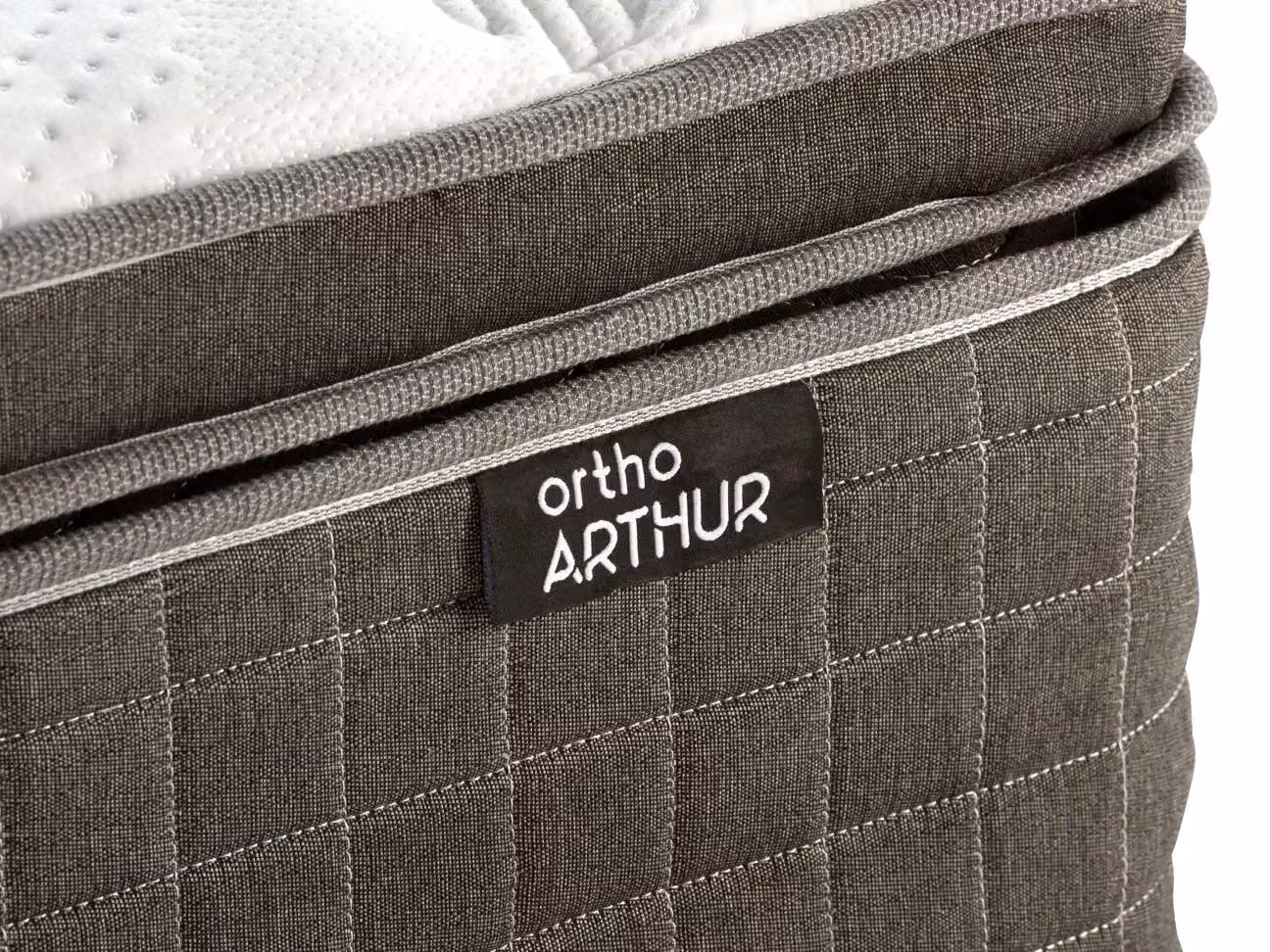 Arthur Sleep Ortho Arthur 2000 Pocket Spring Hybrid Gel Mattress in White, Single – 6