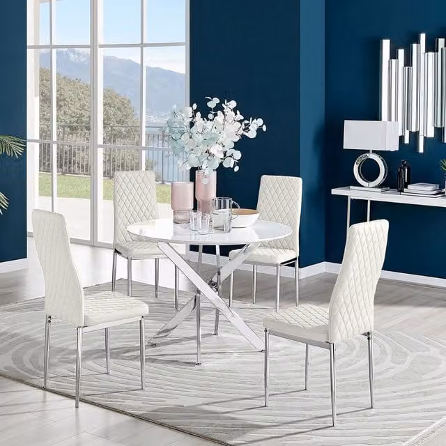 FurnitureboxUK Novara White High Gloss Round Dining Table and 4 Cream Velvet Milan Chairs