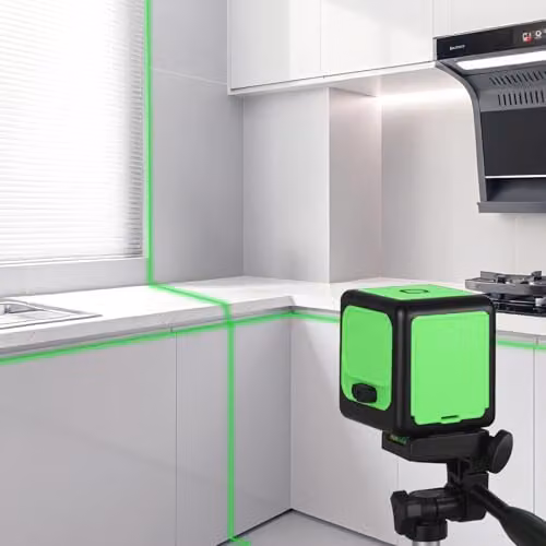 Traderight Green Self-Levelling Cross Line Laser Level with Tripod and IP54 Waterproof Rating – 5