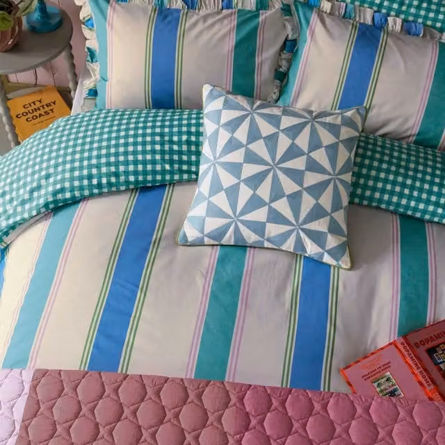 Land & Shore Winnie Stripe Kingsize Reversible Cotton Duvet Cover and Pillowcase Set, Green Multicolour, W: 180 cm, H: 200 cm