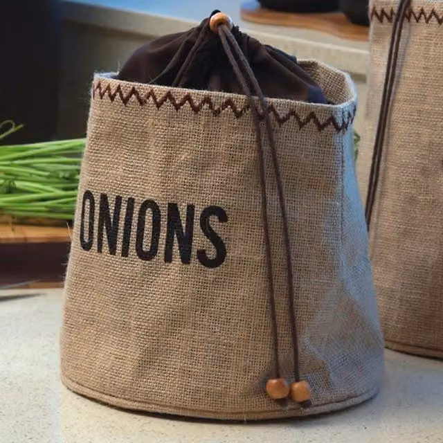 KitchenCraft Natural Elements Onion Jute Sack - Brown
