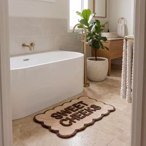 Mooky Mats Sweet Cheeks Scalloped Bath Mat, Non-Slip and Machine Washable, Brown/Cream – 2