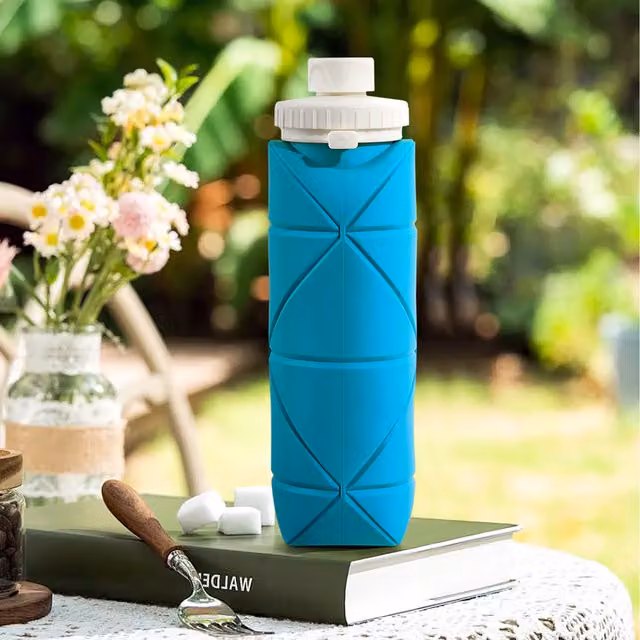 Lifeideas Blue Flip Collapsible Silicone Water Bottle