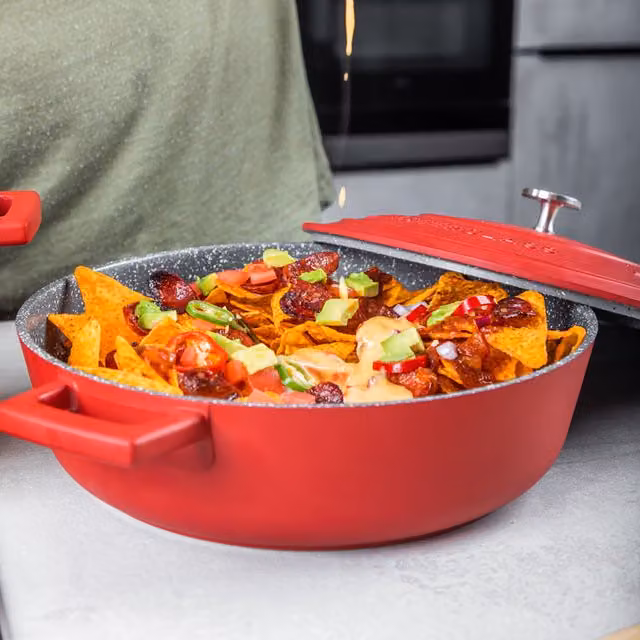 MasterClass Red Shallow Cast Aluminium Casserole Dish, 4L