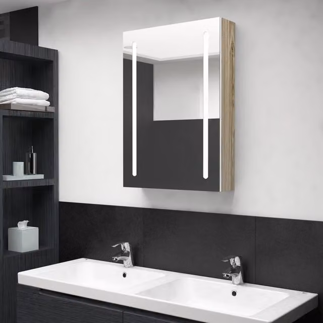 Berkfield Home LED Bathroom Mirror Cabinet in White and Oak, W/D/H: 50 x 13 x 70 cm – 1