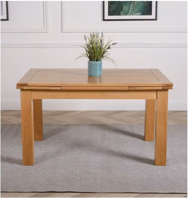 Thats Furniture Richmond Oak Extending Dining Table and 4 Montana Leather Chairs in Beige and Black