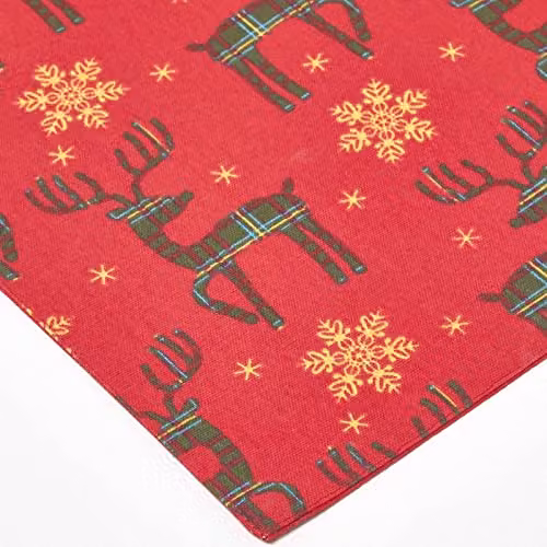 Homescapes Set of 4 Red and Gold Christmas Placemats with Star Pattern, 100% Cotton – 3