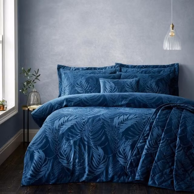 Portfolio Home Woburn Floral Duvet Cover and Pillowcase Set in Petrol, W/D/H: 140 x 200 cm