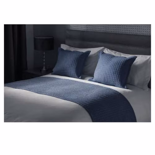 Belledorm Crompton Quilted Bed Runner in Blue, W: 220 cm, D: 70 cm – 3