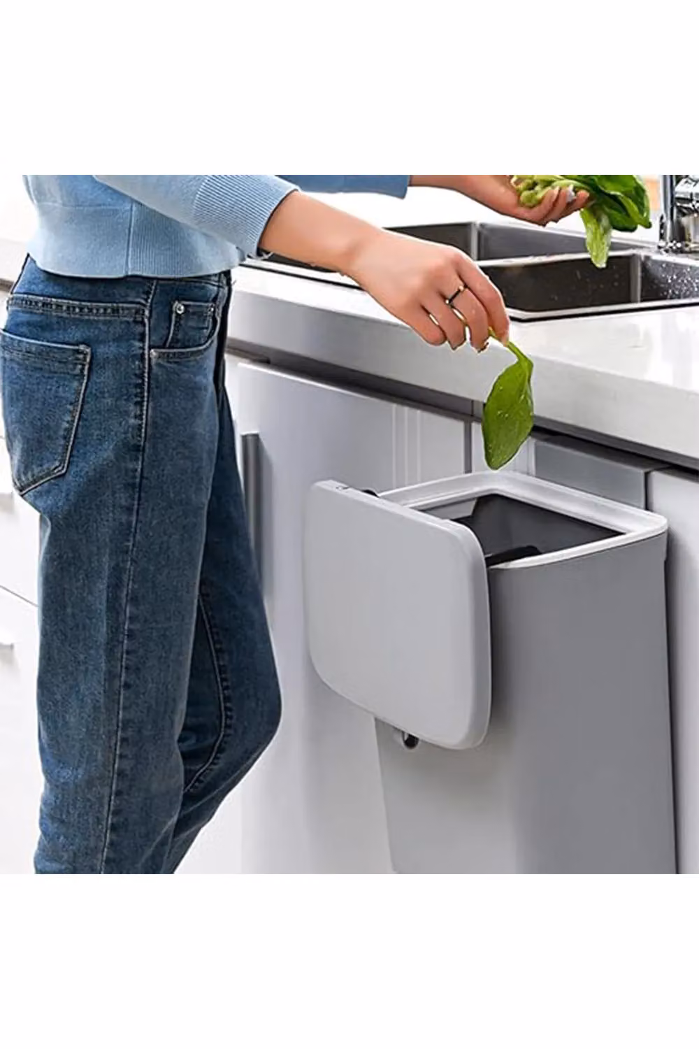 Living and Home 9L Wall-Mounted Hanging Waste Bin with Flip Lid in Grey – 2