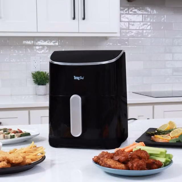 Koolatron Total Chef Digital Air Fryer with 4.8L Capacity in Silver and Black