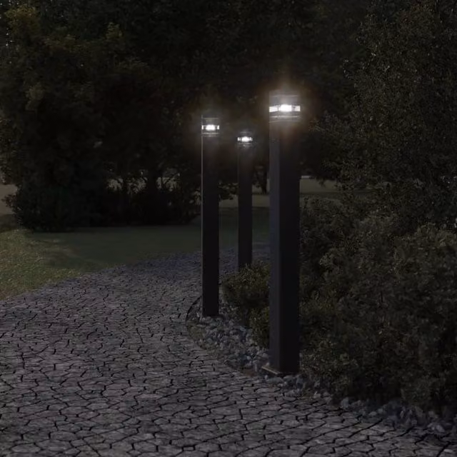 Berkfield Home Set of 3 Black Aluminium Outdoor Floor Lamps with Outlet, Height: 110 cm – 1