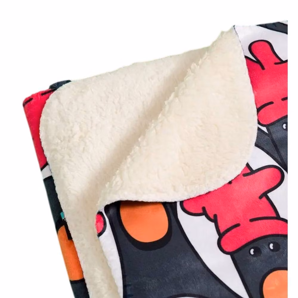 Wallace & Gromit Feathers McGraw Fleece Blanket in Black and Multicolour, W/D/H: 152 x 127 x 1 cm – 2