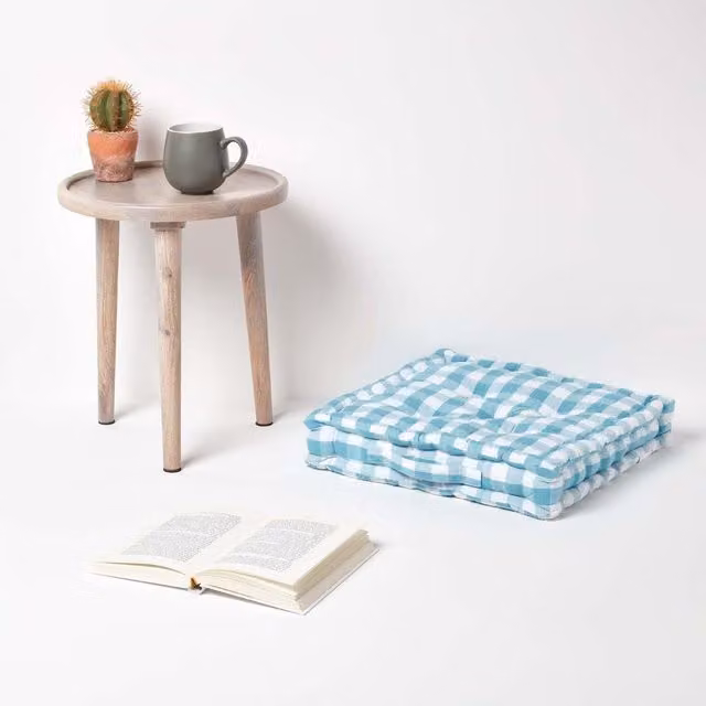 Homescapes Cotton Block Check Floor Cushion in Blue, W/D/H: 50 x 50 x 50 cm