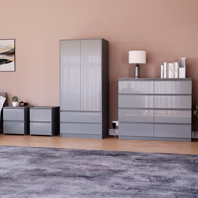 Vida Designs Glinton 4 Piece FSC Certified Modern Bedroom Set in Grey