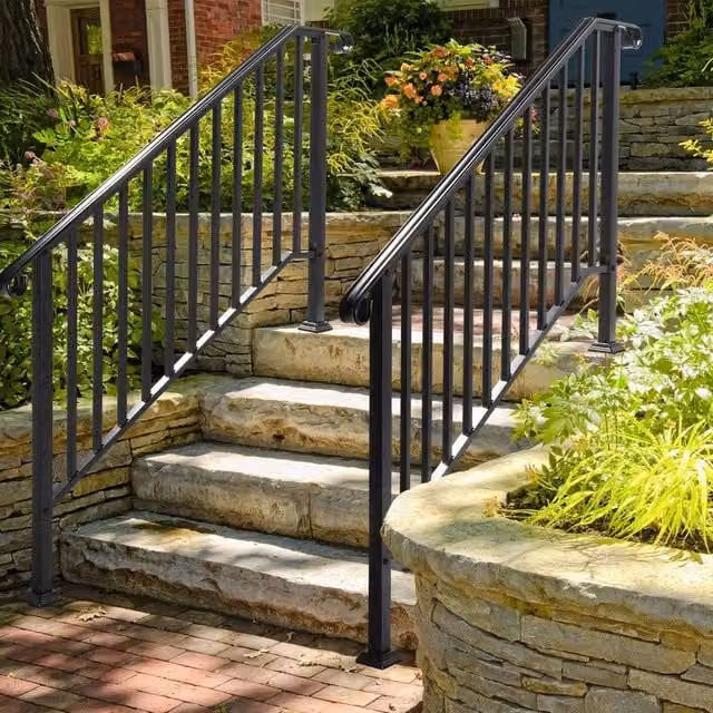 SPETLEK Matte Black Iron Handrail Picket for 4 to 5 Steps, W: 1000 cm, H: 52 cm