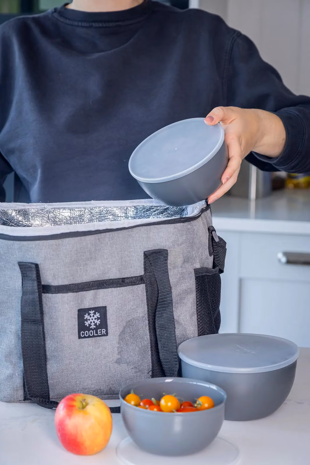 KitchenAid 4pc Nestable Meal Prep Bowls Set with Snap Lids in Grey – 6