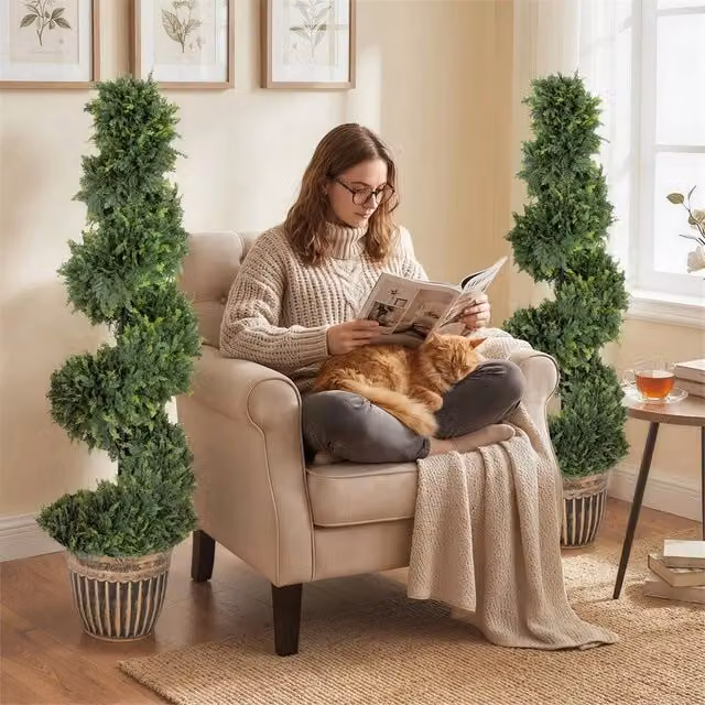 Nordara Set of 2 Green Spiral Cypress Topiary Artificial Trees in Concrete Pots, Height: 120 cm