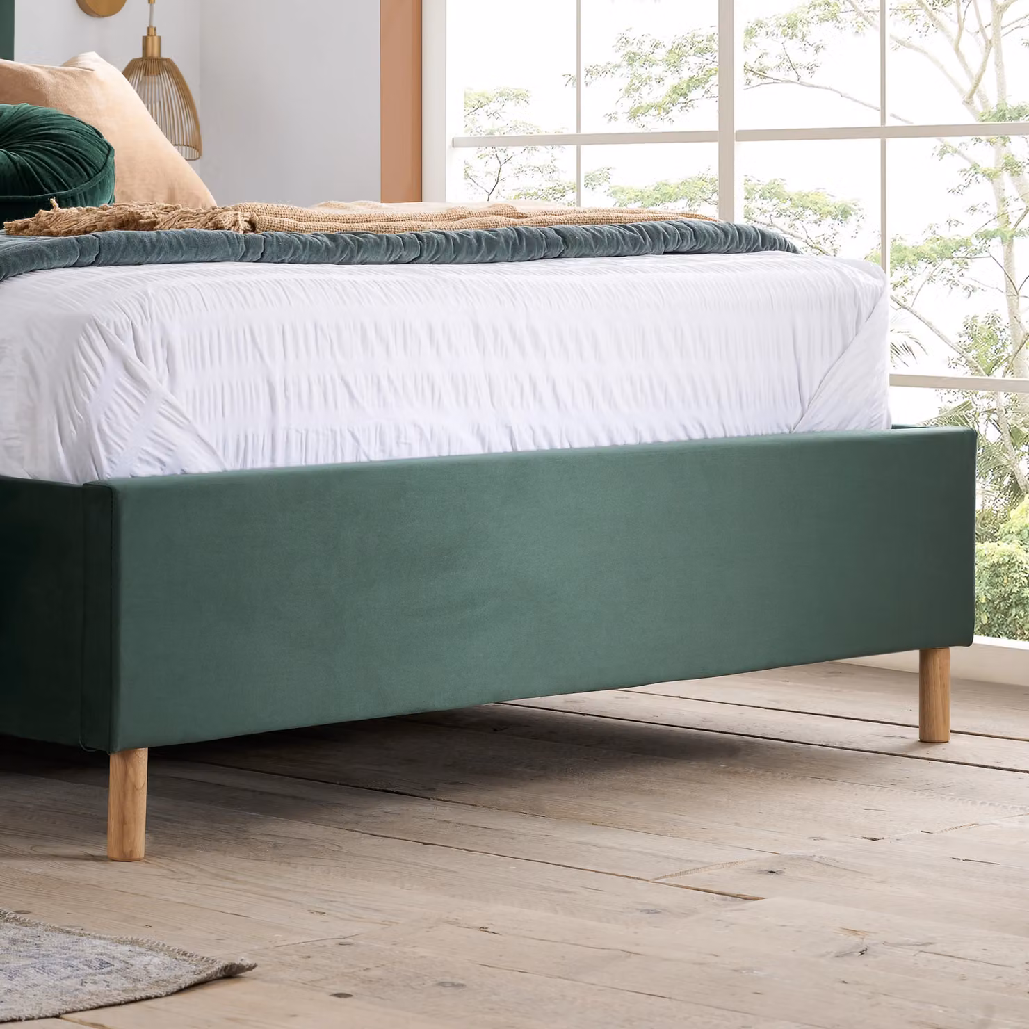 Birlea Loxley Upholstered Velvet Bed in Green, Size: 140 x 200 cm – 4
