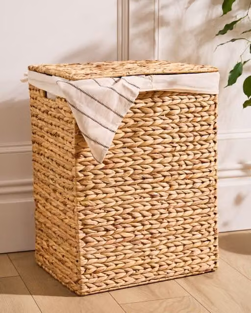 Dibor Traditional Lakelyn Double Lined Laundry Hamper Storage Basket in Natural and Beige