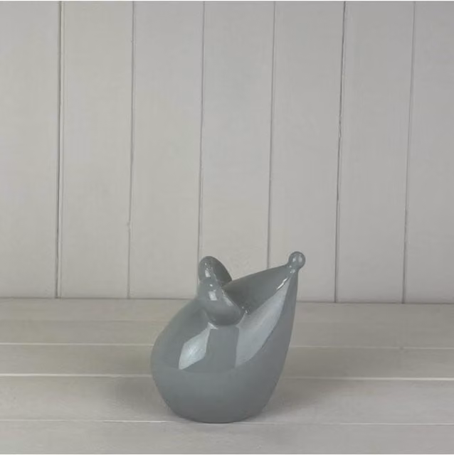 KDMD Grey Ceramic Mouse Figurine with Rustic Organic Design