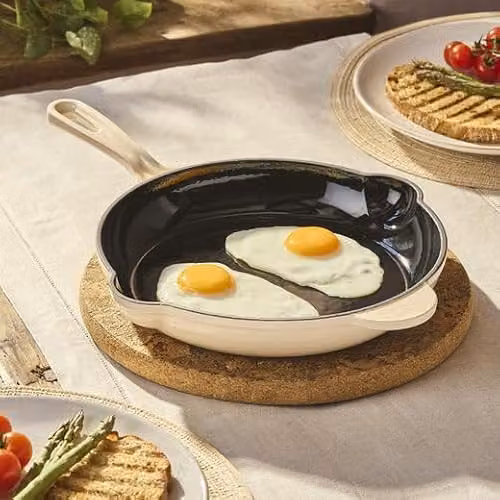Cooks Professional Enamelled Cast Iron Frying Pan, White, 26 cm – 2