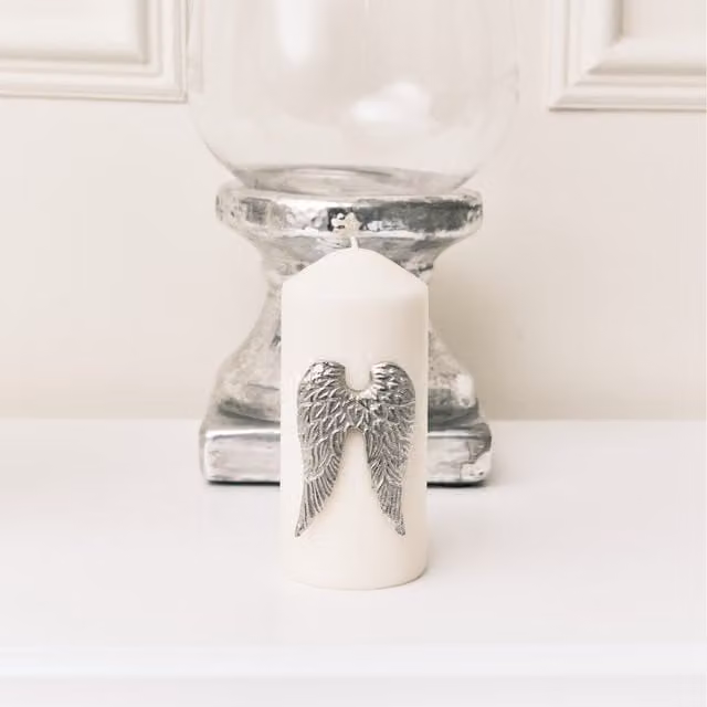 Melody Maison Silver Angel Wings Candle Pin in Silver and White Metal