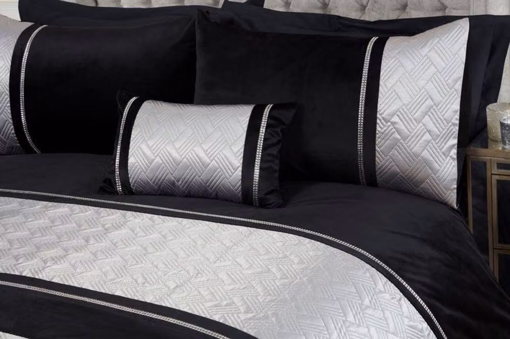 Rapport Home Capri Polycotton Duvet Cover Set in Silver with Pillowcases – 2