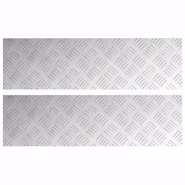 Berkfield Home Anti-Slip Aluminium Checker Plate Stair Nosing, 2 Pieces, Silver, W/D/H: 70 x 20 x 0.28 cm