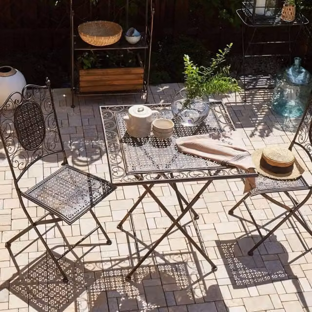 Wyld and Coco Vintage Black Iron Foldable Bistro Set with 2 Chairs and Table, W/D: 70 x 70 cm – 1