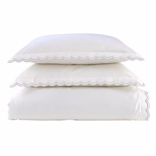 Christy Scallop Edge Cotton Mako Satin Duvet Cover and Pillowcase Set in Silver Grey, W/D/H: 200 x 200 cm and 50 x 75 cm – 2