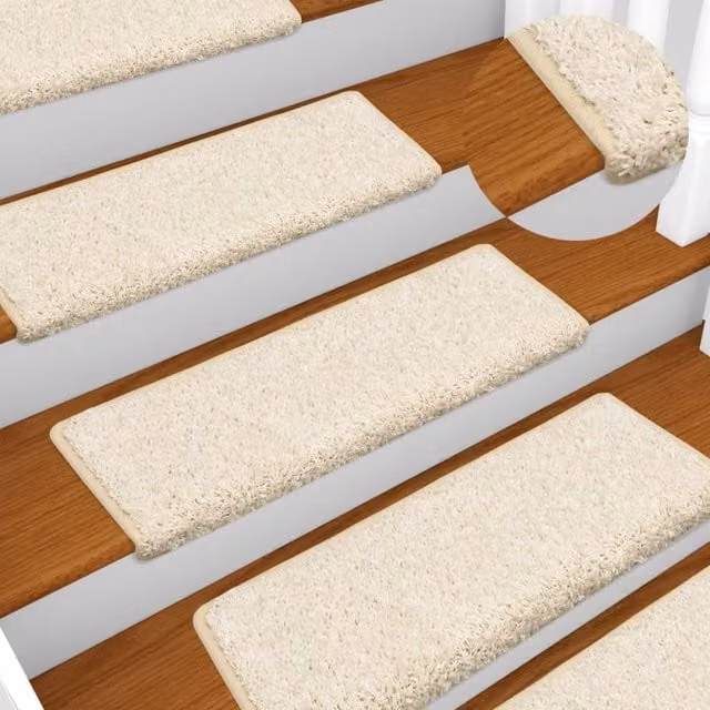 Berkfield Home Self-Adhesive Carpet Stair Treads, 15 Pieces, White, W: 65 cm, D: 21 cm, H: 4 cm