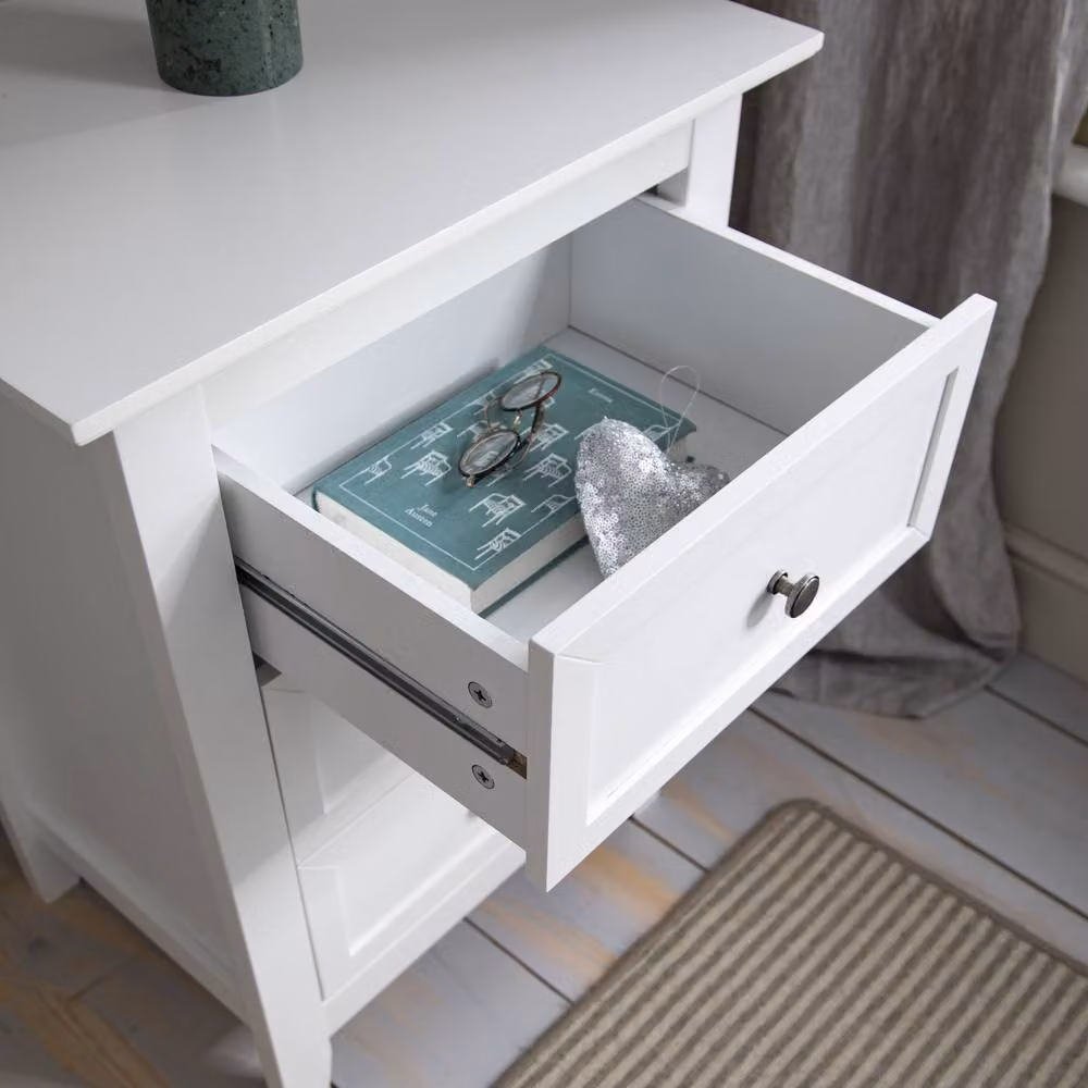 Nöa and Nani Karlstad 3 Drawer Side Table Chest in White – 2
