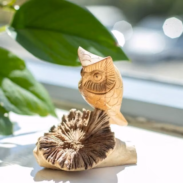 Serenityy Handmade Brown Wood Owl Ornament for Tabletop Decor – 1